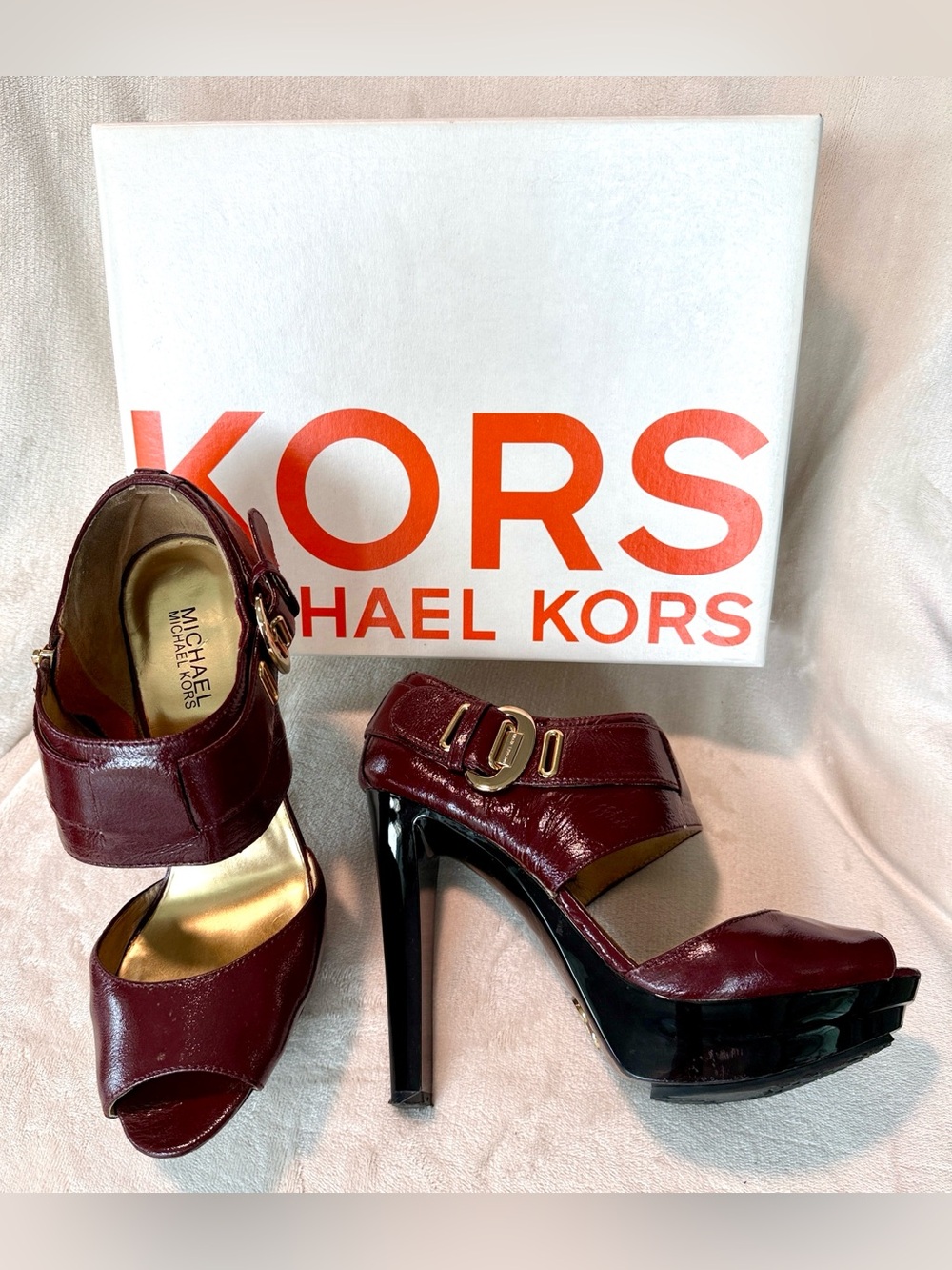 Michael Kors Darby Maroon PatentLeather Platform Stiletto Heels, with Box. Sz 9